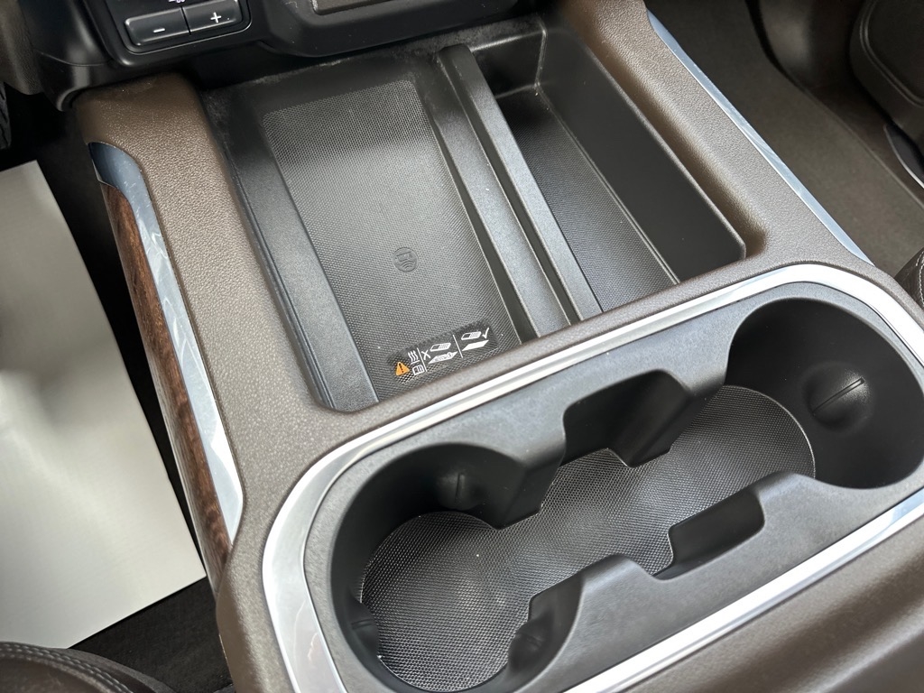 GMC Sierra 1500 4WD Crew Cab 147" Denali 2021