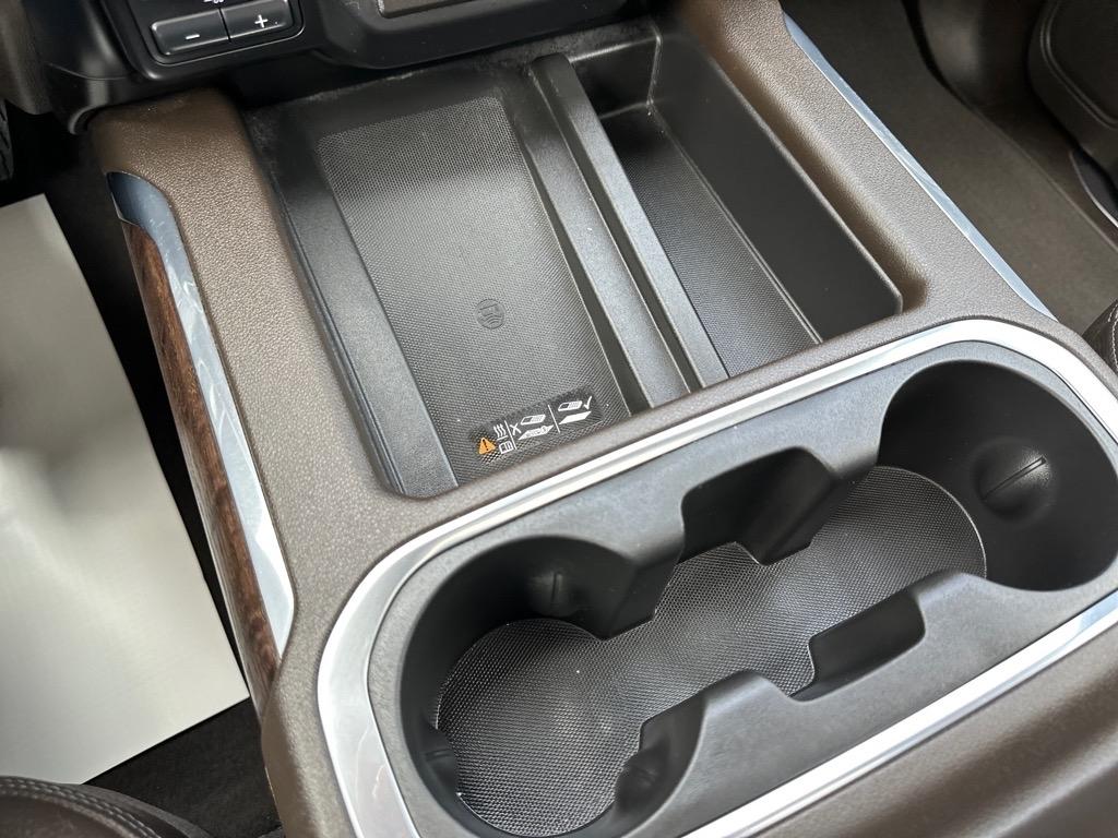 GMC Sierra 1500 4WD Crew Cab 147" Denali 2021