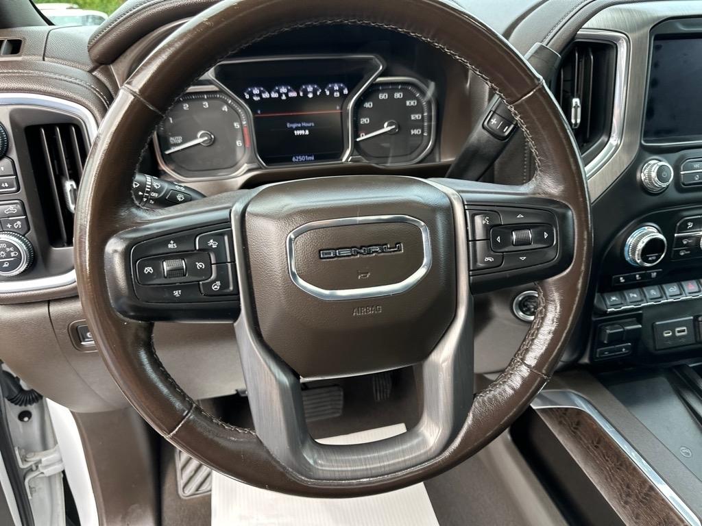 GMC Sierra 1500 4WD Crew Cab 147" Denali 2021