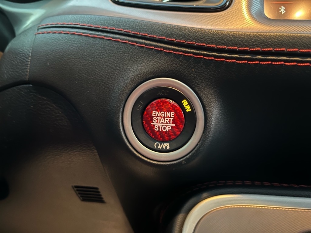 2022 Dodge Challenger R/T Scat Pack photo 10