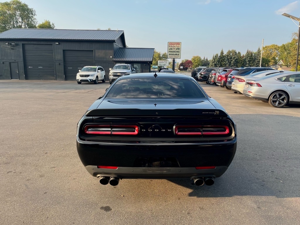 Dodge Challenger R/T Scat Pack RWD 2022