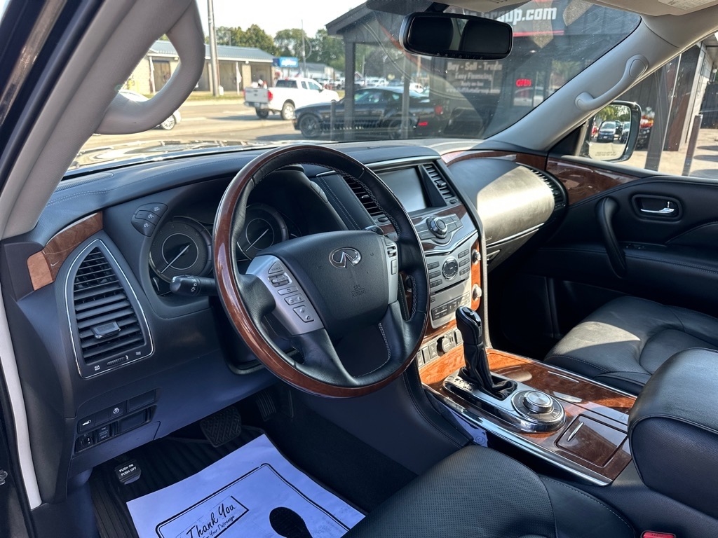 2018 Infiniti QX80 photo 13