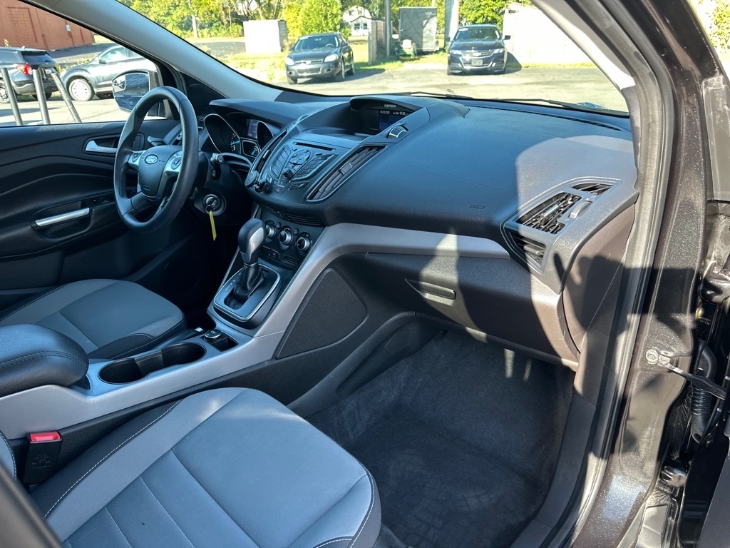 2014 Ford Escape SE photo 19