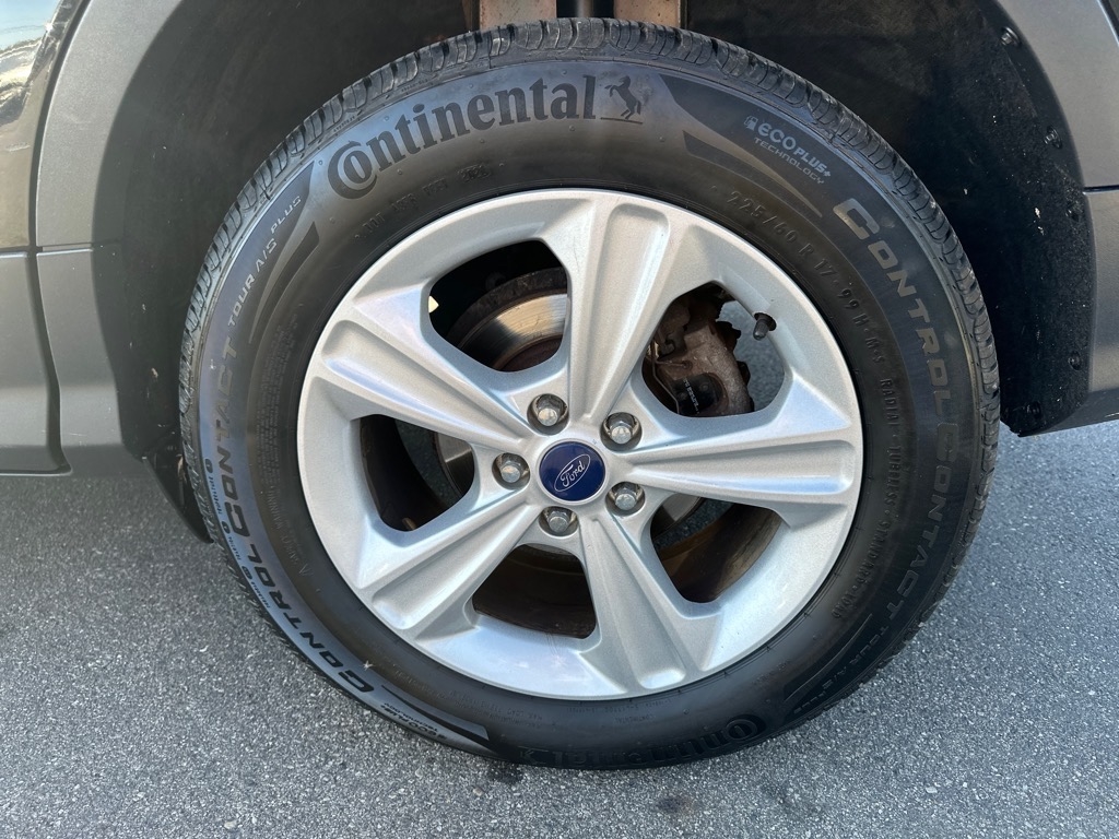 Ford Escape 4WD 4dr SE 2014