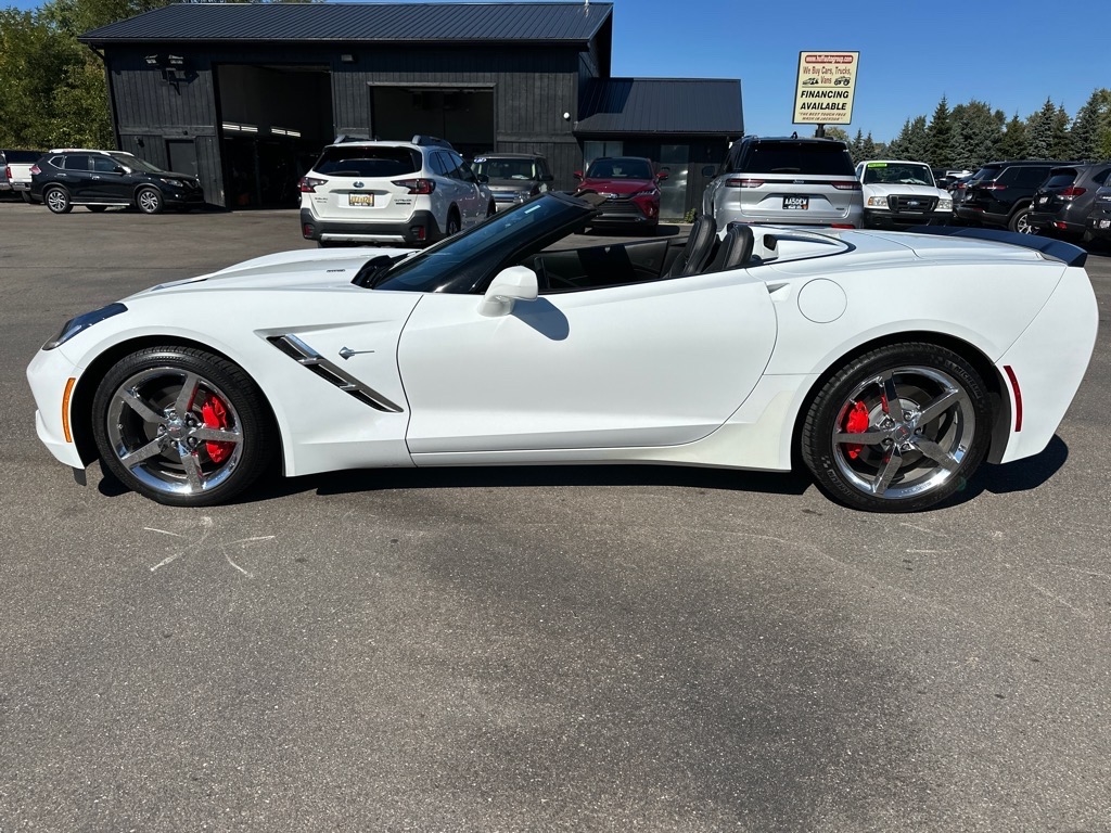 2014 Chevrolet Corvette Stingray Base 2LT Convertible photo 3