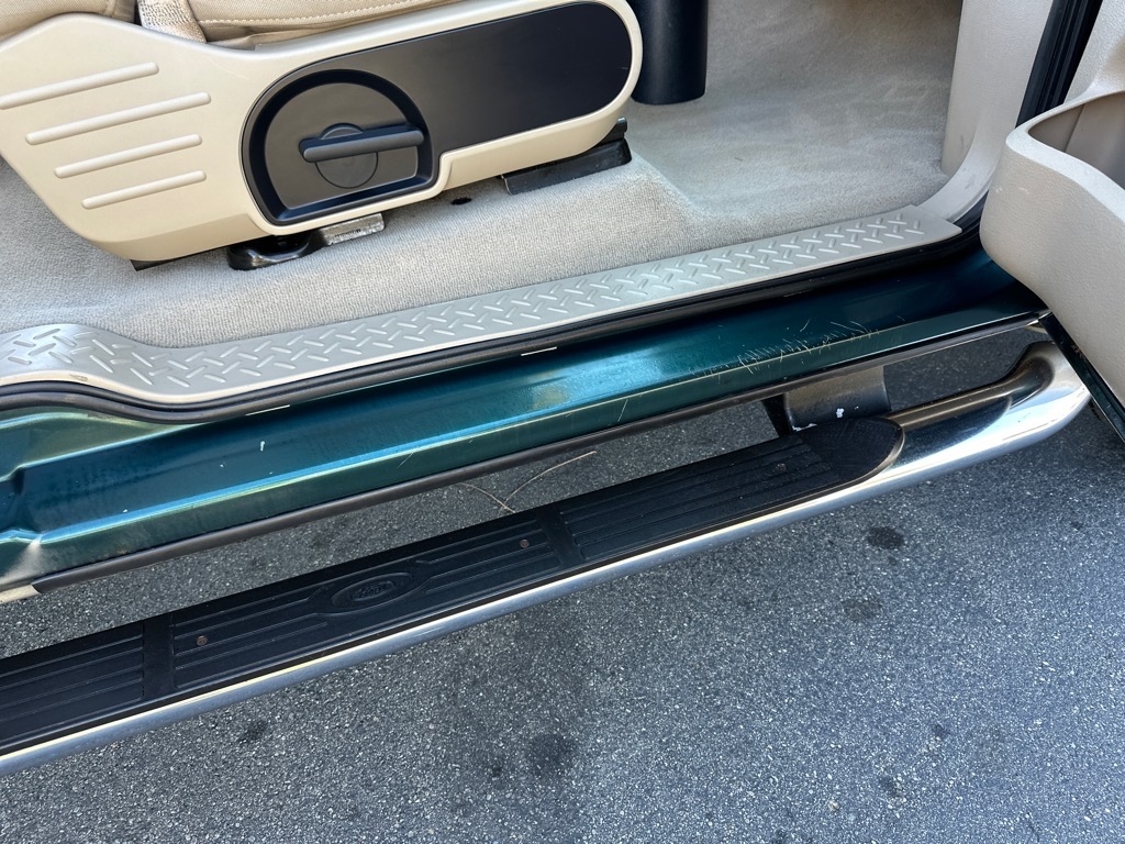 2007 Ford F-150 XLT photo 17