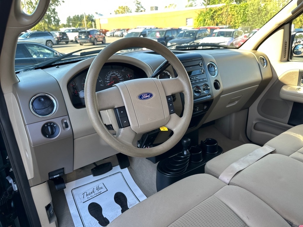 2007 Ford F-150 XLT photo 18