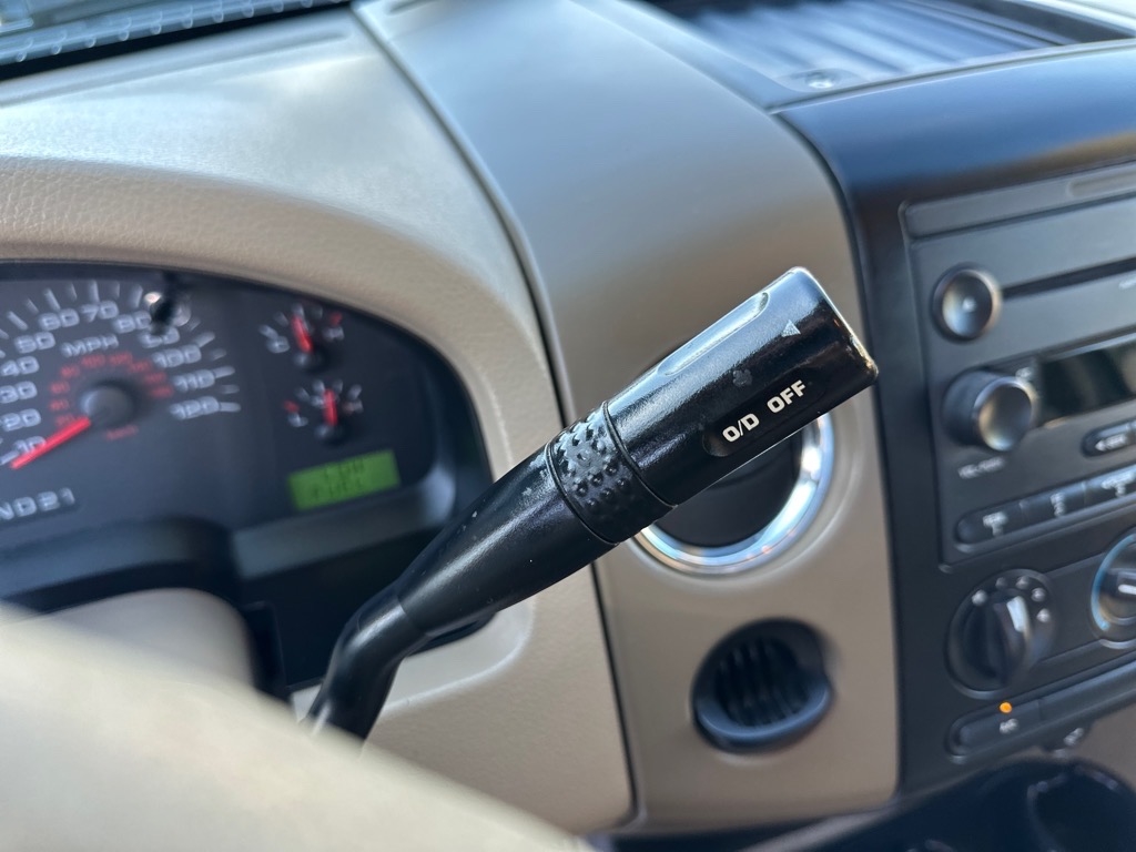 2007 Ford F-150 XLT photo 29