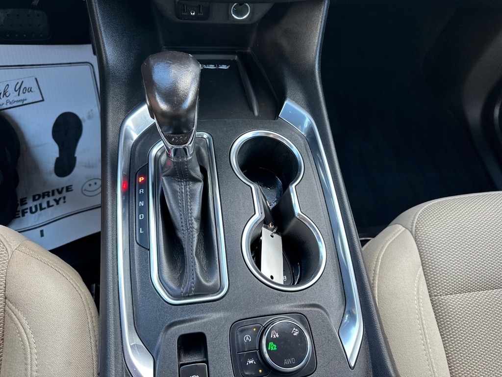 Chevrolet Traverse AWD 4dr LT Cloth w/1LT 2022