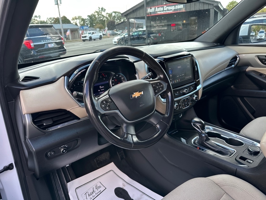 Chevrolet Traverse AWD 4dr LT Cloth w/1LT 2022