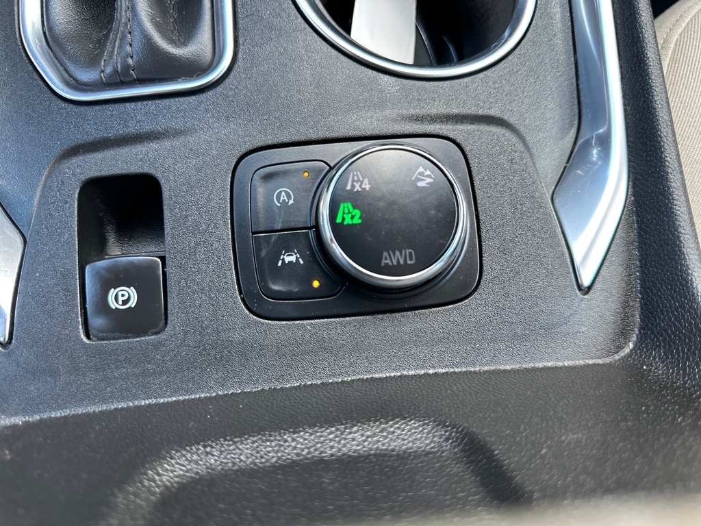 Chevrolet Traverse AWD 4dr LT Cloth w/1LT 2022