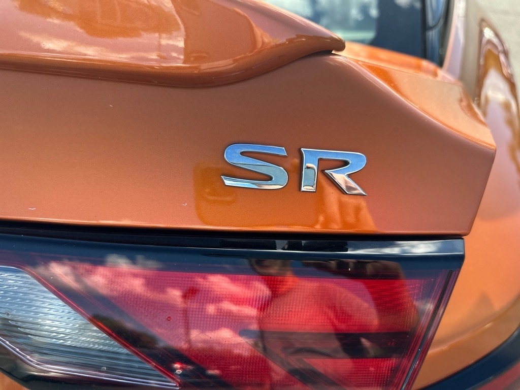 Nissan Sentra SR CVT 2021