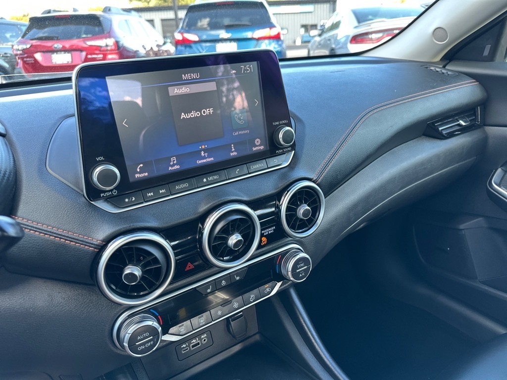 Nissan Sentra SR CVT 2021