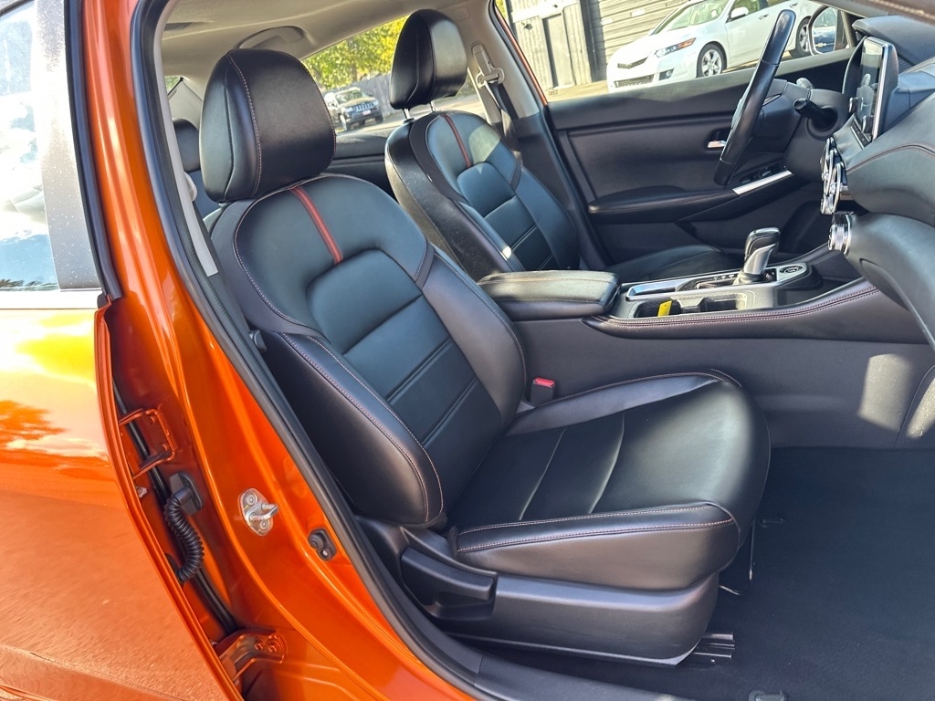 Nissan Sentra SR CVT 2021