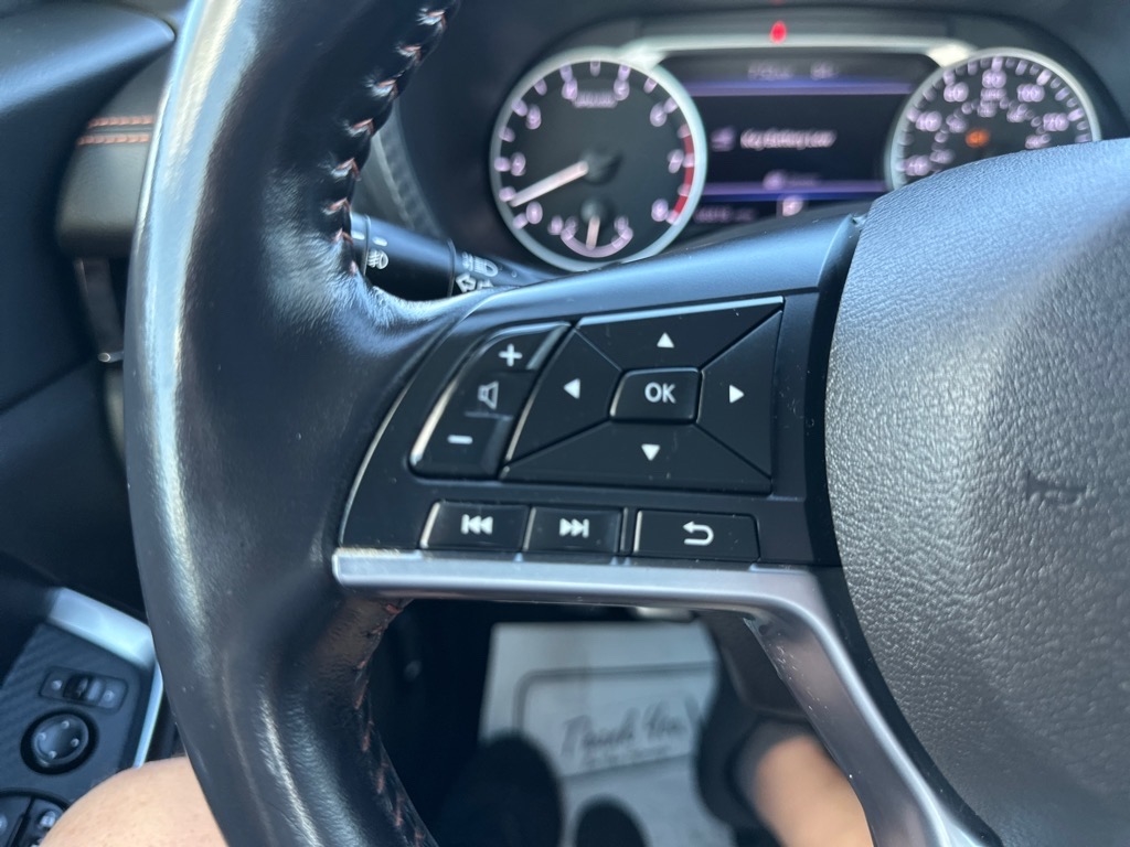 Nissan Sentra SR CVT 2021