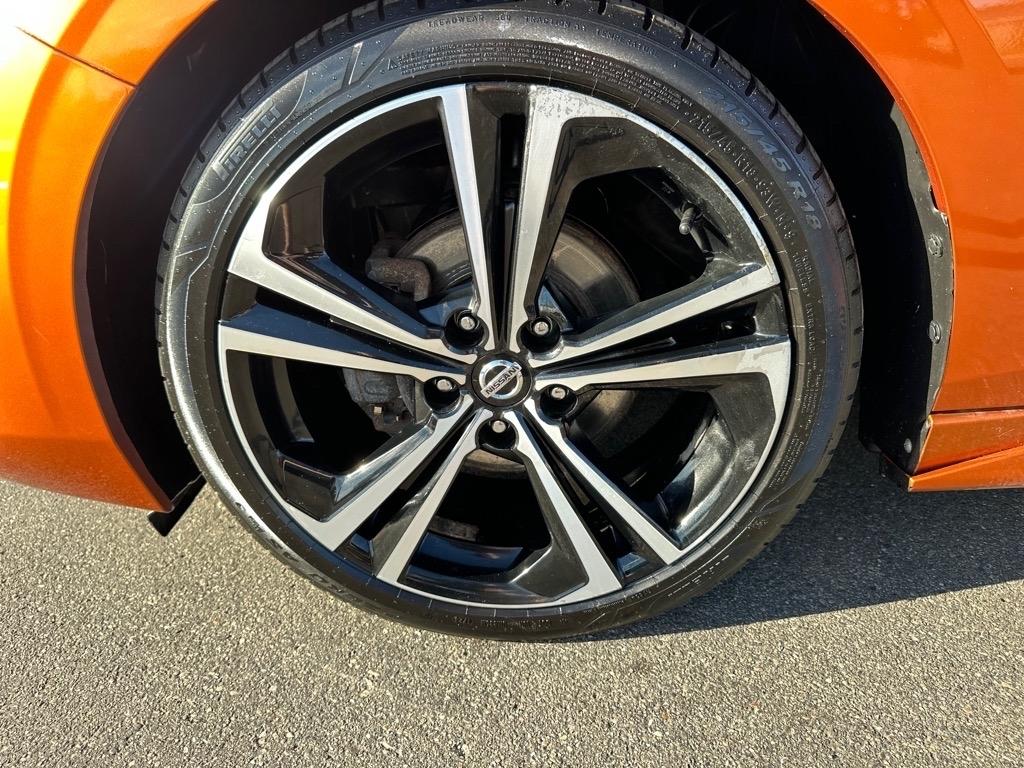 Nissan Sentra SR CVT 2021