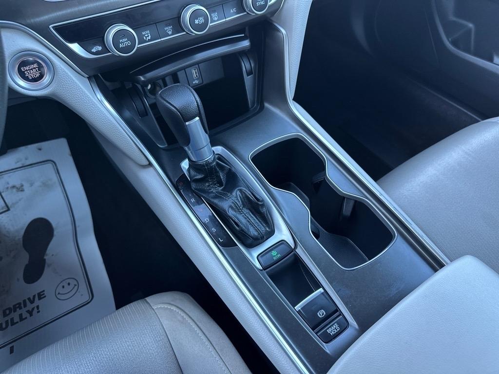 Honda Accord Sedan LX 1.5T CVT 2020