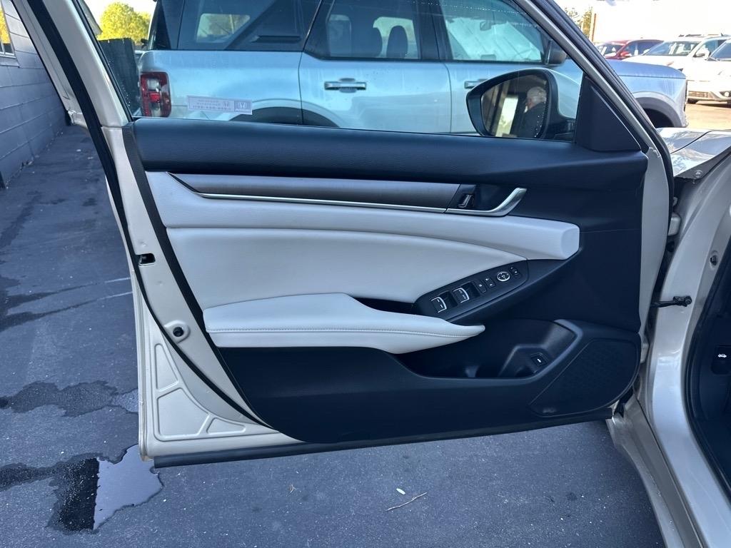 Honda Accord Sedan LX 1.5T CVT 2020