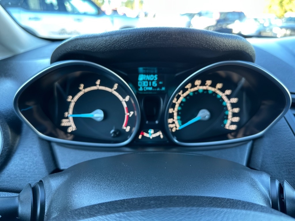 Ford Fiesta 4dr Sdn SE 2014 Ford Fiesta 4dr Sdn SE 2014