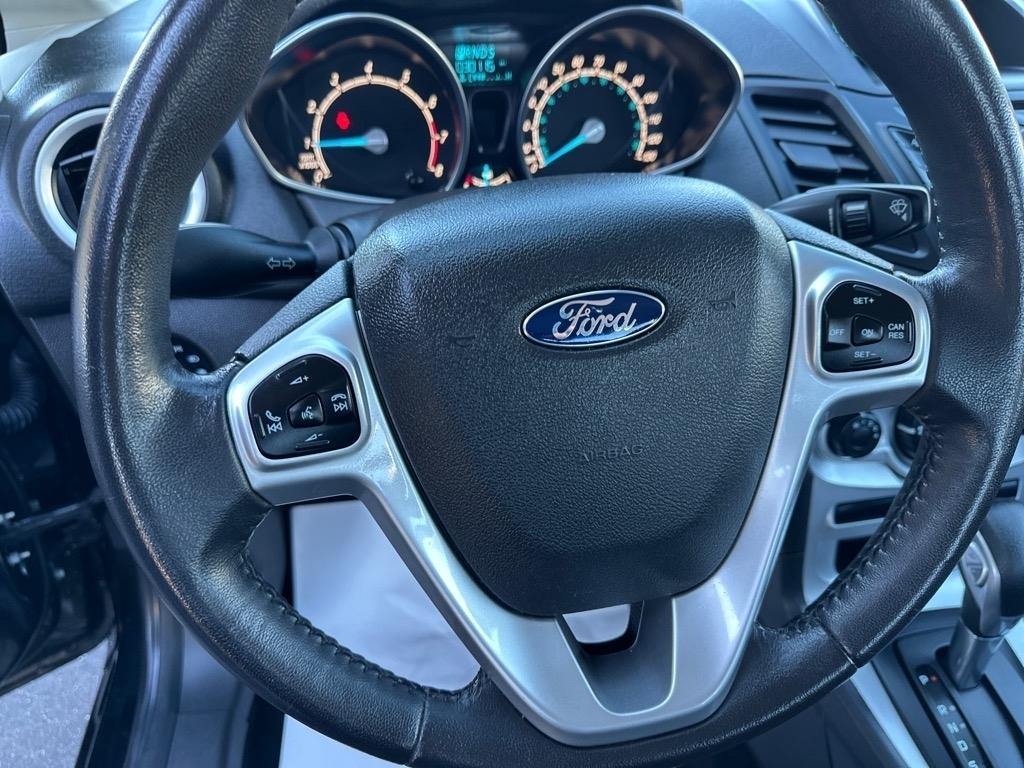 Ford Fiesta 4dr Sdn SE 2014
