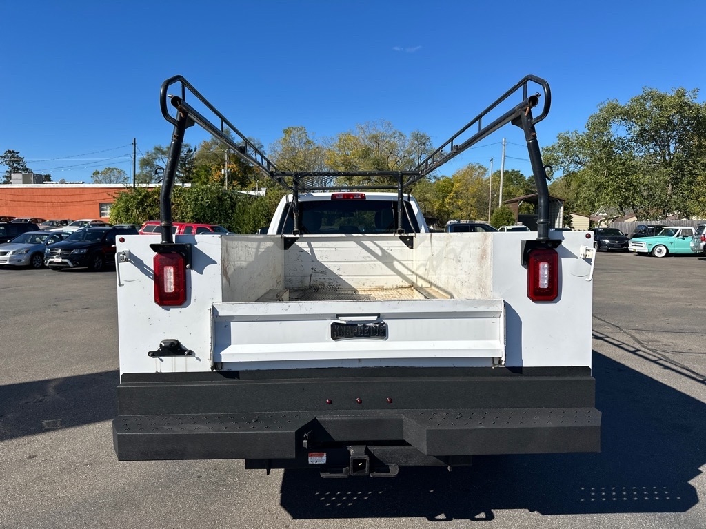 RAM 3500 Chassis Cab Tradesman 4WD Crew Cab 60" CA 172.4" WB 2022 RAM 3500 Chassis Cab Tradesman 4WD Crew Cab 60" CA 172.4" WB 2022