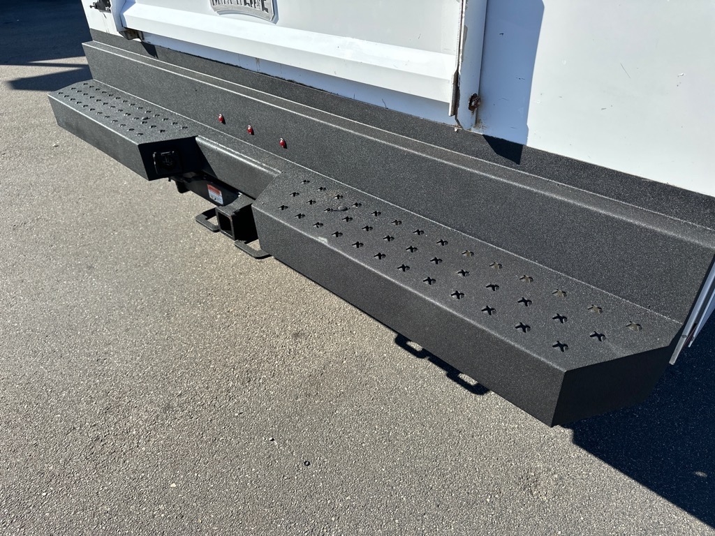 RAM 3500 Chassis Cab Tradesman 4WD Crew Cab 60" CA 172.4" WB 2022 RAM 3500 Chassis Cab Tradesman 4WD Crew Cab 60" CA 172.4" WB 2022