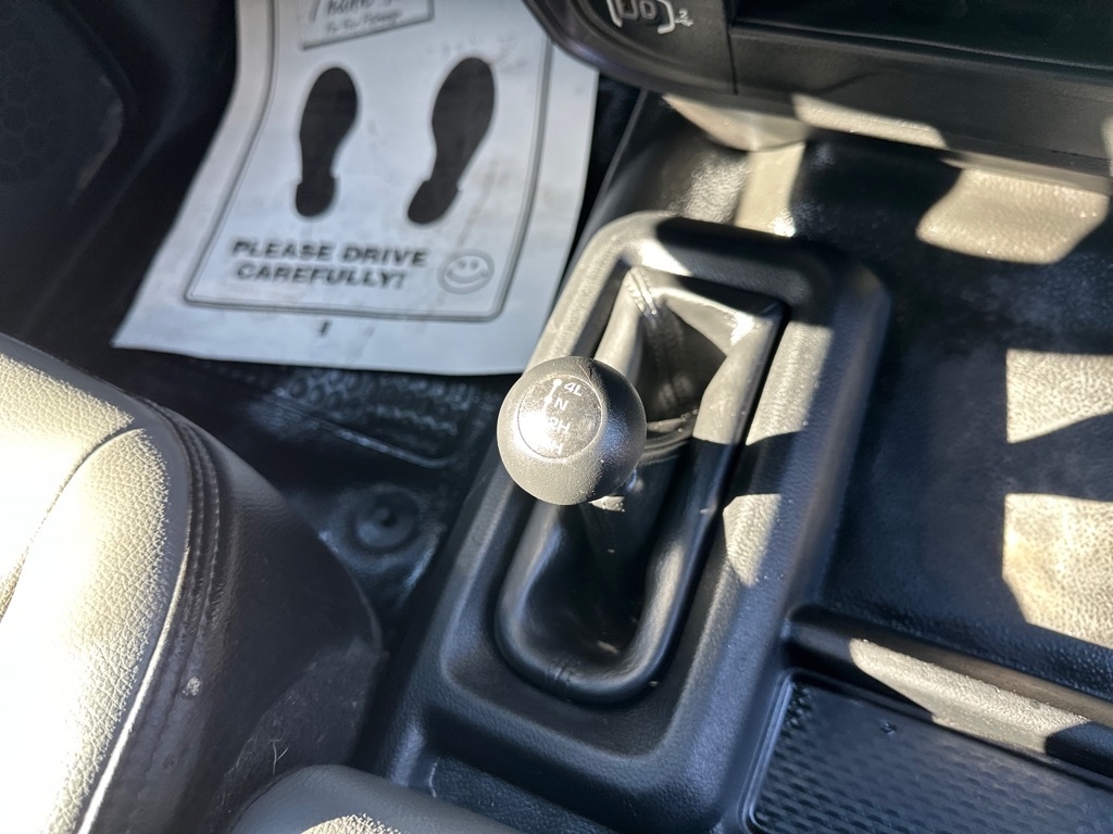 RAM 3500 Chassis Cab Tradesman 4WD Crew Cab 60" CA 172.4" WB 2022 RAM 3500 Chassis Cab Tradesman 4WD Crew Cab 60" CA 172.4" WB 2022