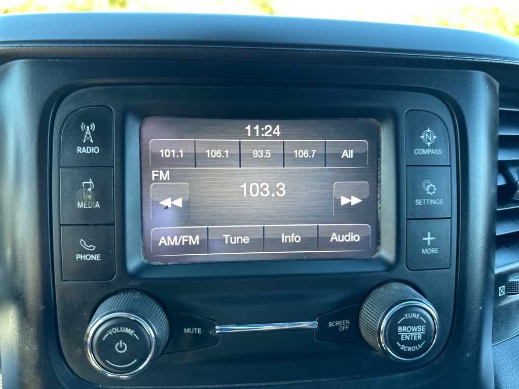 RAM 3500 Chassis Cab Tradesman 4WD Crew Cab 60" CA 172.4" WB 2022 RAM 3500 Chassis Cab Tradesman 4WD Crew Cab 60" CA 172.4" WB 2022