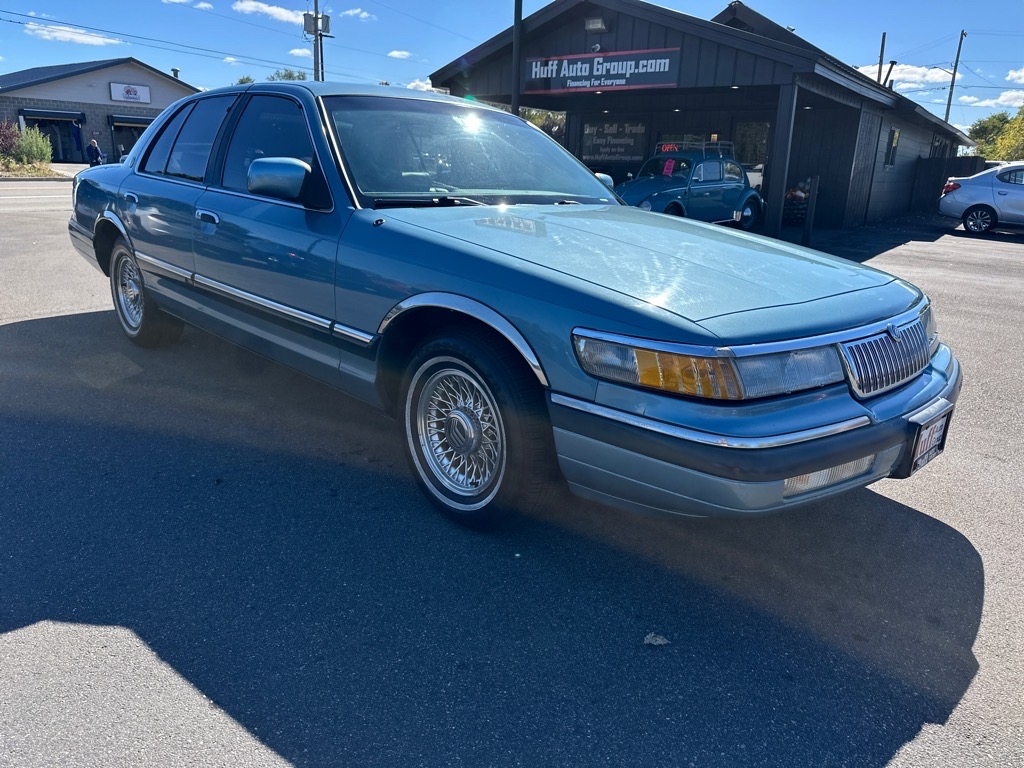 Mercury Grand Marquis 4dr Sedan LS 1993