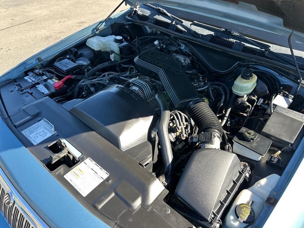 Mercury Grand Marquis 4dr Sedan LS 1993