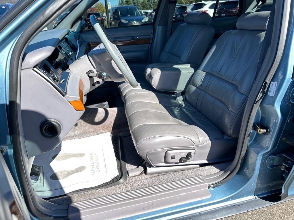 Mercury Grand Marquis 4dr Sedan LS 1993