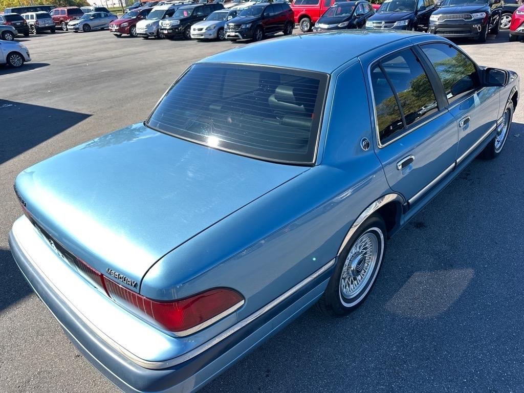 Mercury Grand Marquis 4dr Sedan LS 1993