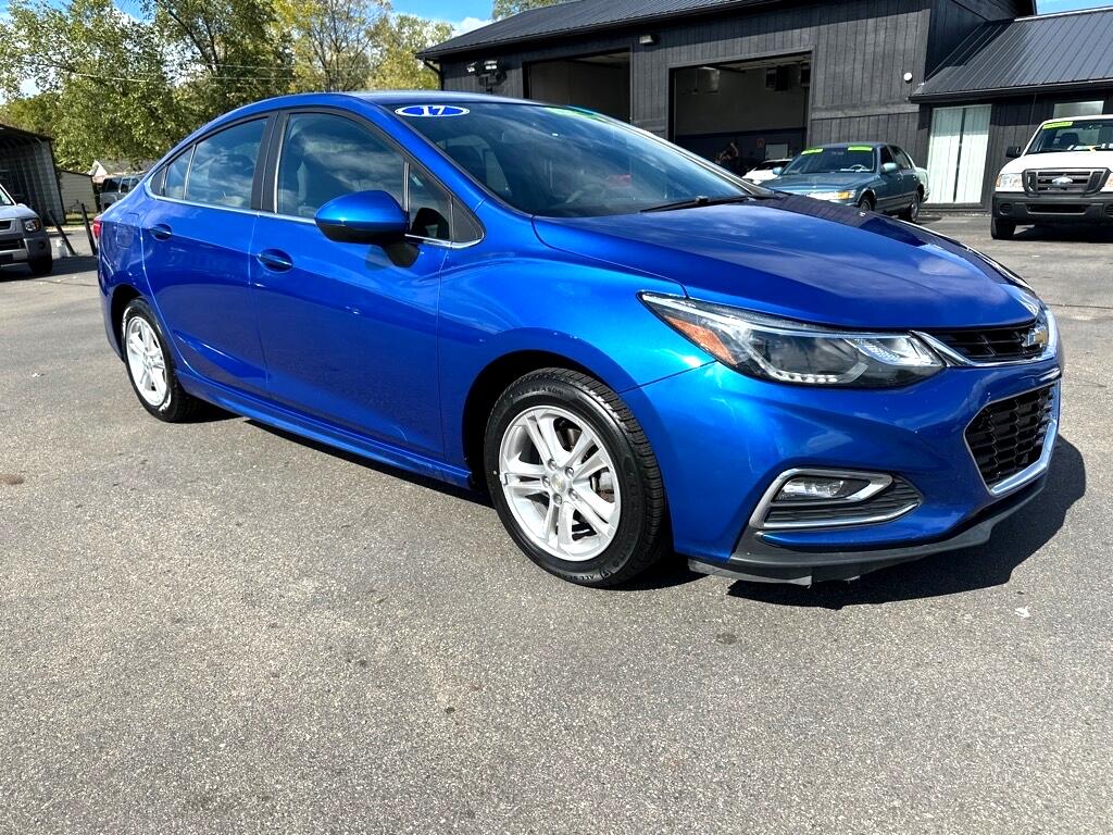 2017 Chevrolet CRUZE LT 