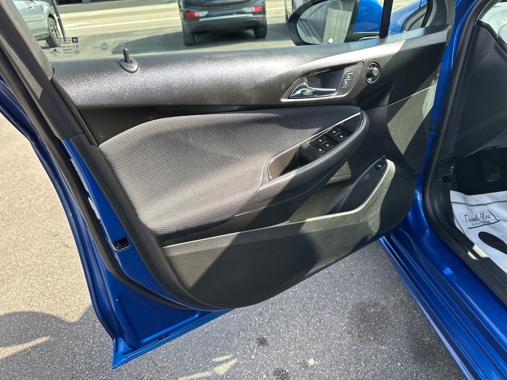 Chevrolet CRUZE LT  2017