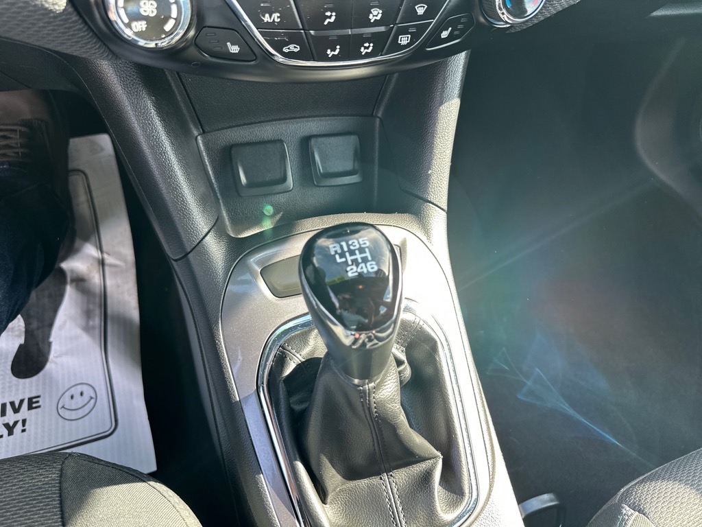 Chevrolet CRUZE LT  2017