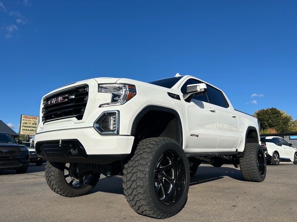GMC Sierra 1500 Limited 4WD Crew Cab 147" AT4 2022