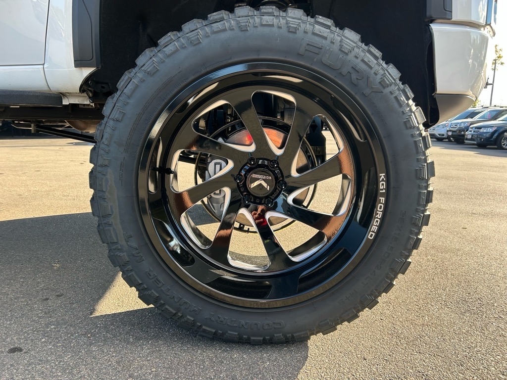 GMC Sierra 1500 Limited 4WD Crew Cab 147" AT4 2022