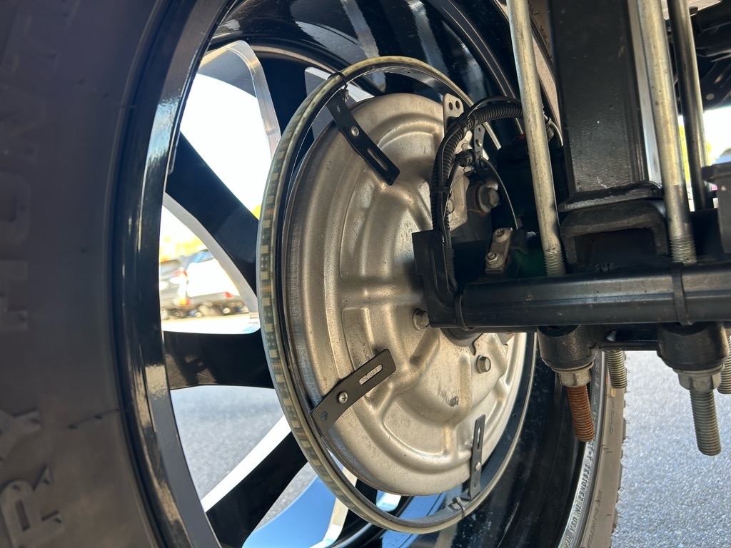 GMC Sierra 1500 Limited 4WD Crew Cab 147" AT4 2022