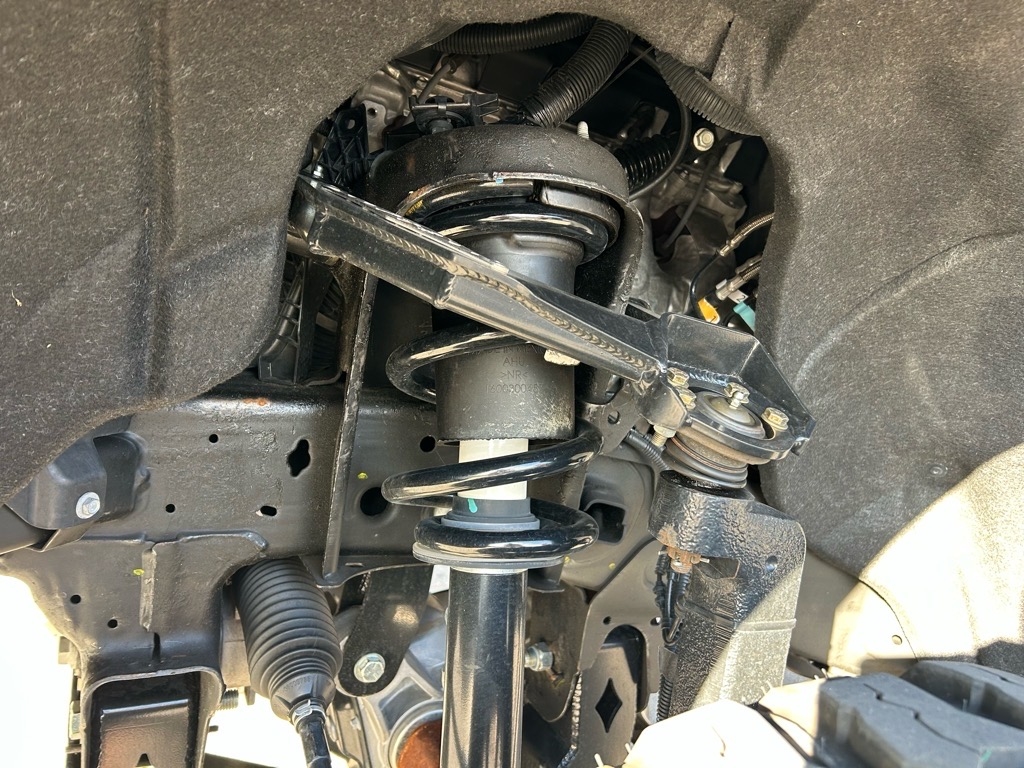 GMC Sierra 1500 Limited 4WD Crew Cab 147" AT4 2022