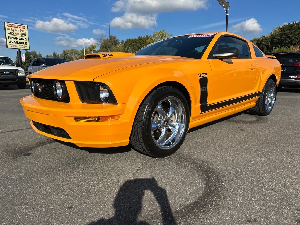 Ford Mustang 2dr Cpe GT Deluxe 2007 Ford Mustang 2dr Cpe GT Deluxe 2007