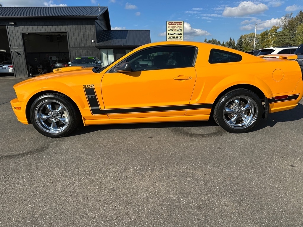 Ford Mustang 2dr Cpe GT Deluxe 2007 Ford Mustang 2dr Cpe GT Deluxe 2007