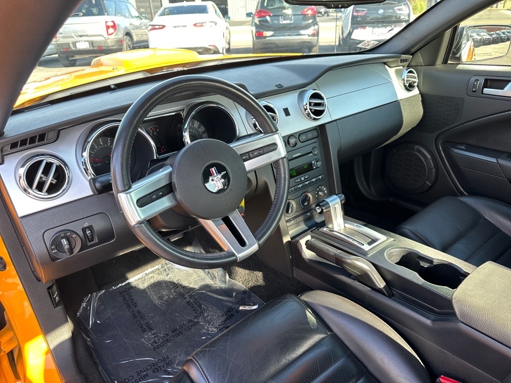Ford Mustang 2dr Cpe GT Deluxe 2007 Ford Mustang 2dr Cpe GT Deluxe 2007