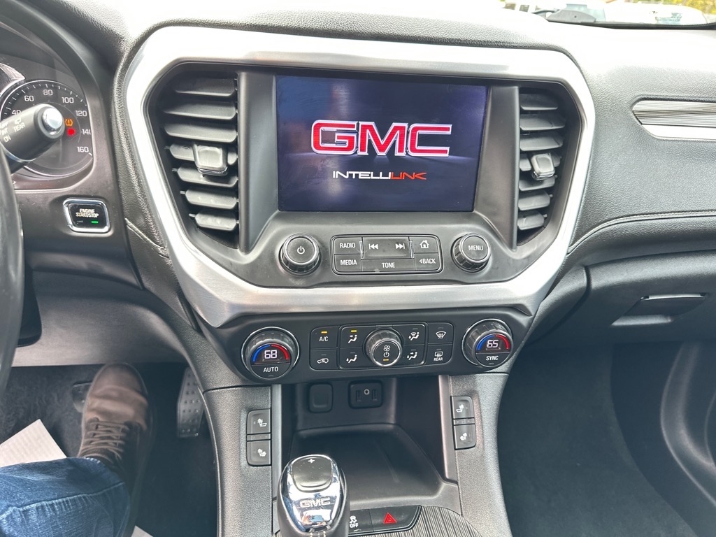 GMC Acadia FWD 4dr SLT w/SLT-2 2018 GMC Acadia FWD 4dr SLT w/SLT-2 2018