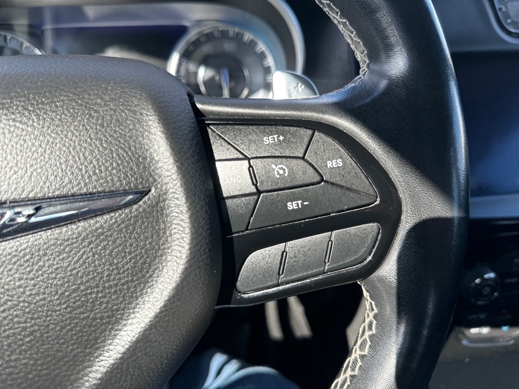 Chrysler 300 300S RWD 2021