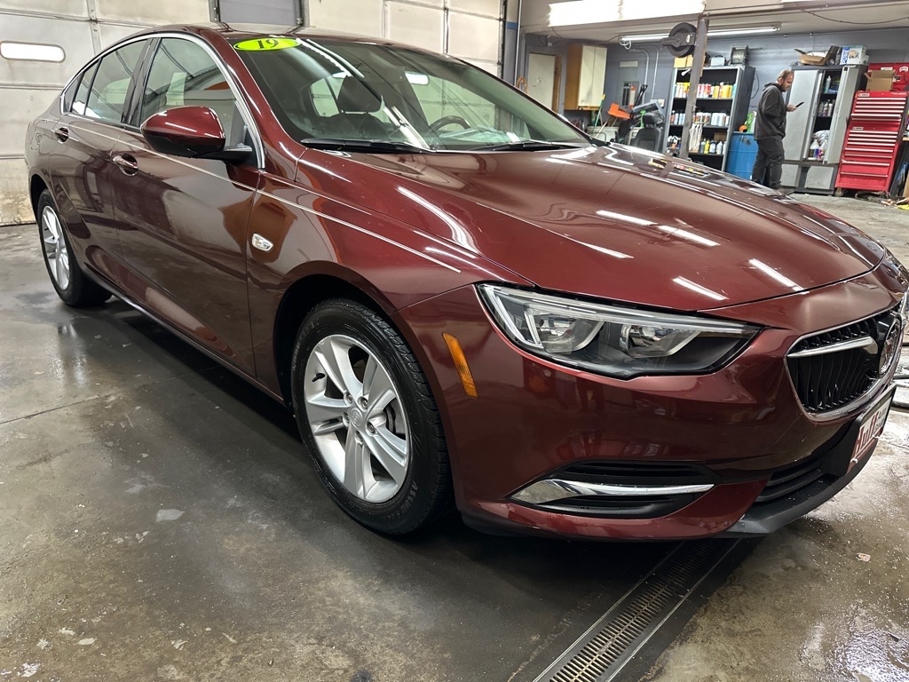 Buick Regal Sportback 4dr Sdn Preferred FWD 2019