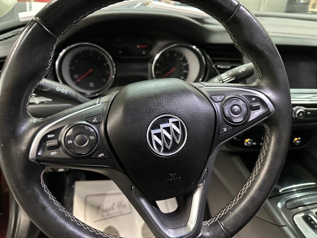 Buick Regal Sportback 4dr Sdn Preferred FWD 2019