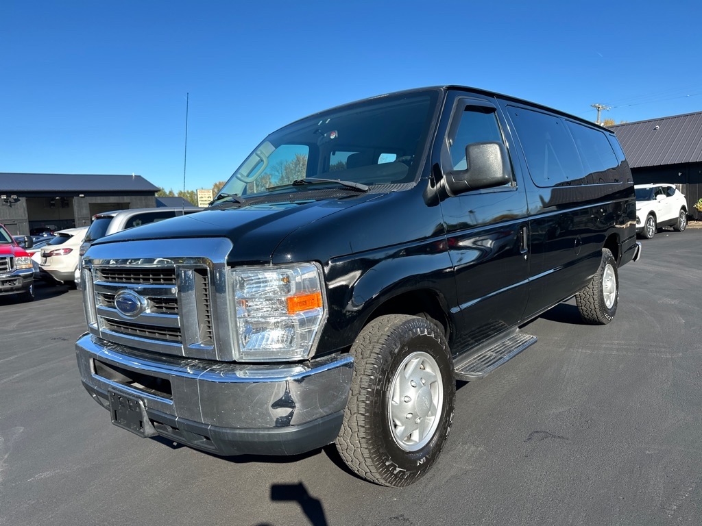 2011 Ford Econoline Wagon E-350 Super Duty Ext XL