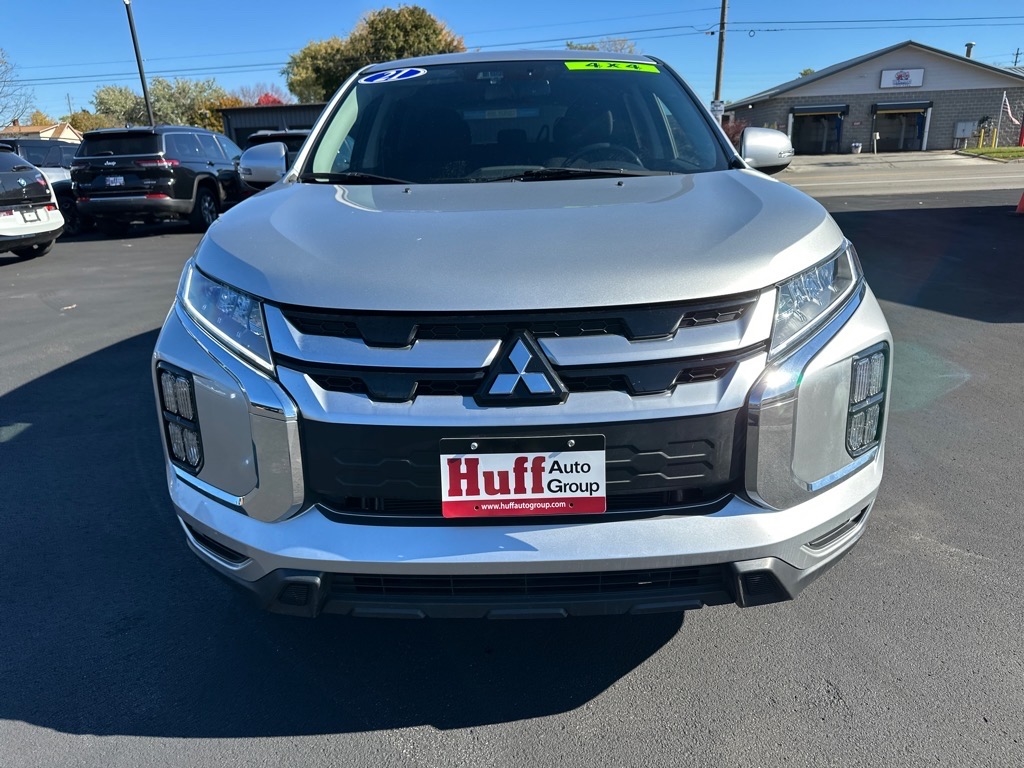 Mitsubishi Outlander Sport ES 2.0 AWC CVT 2021