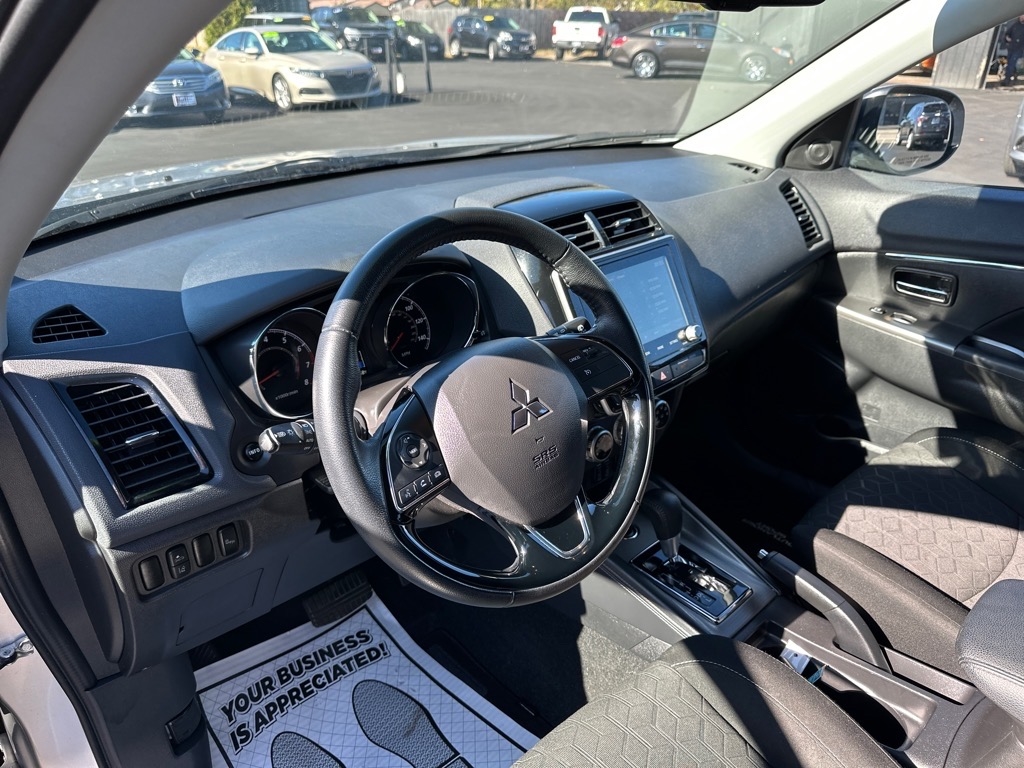 Mitsubishi Outlander Sport ES 2.0 AWC CVT 2021