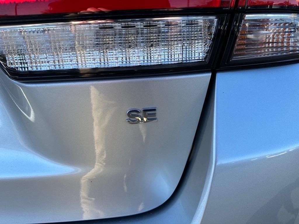 Mitsubishi Outlander Sport ES 2.0 AWC CVT 2021